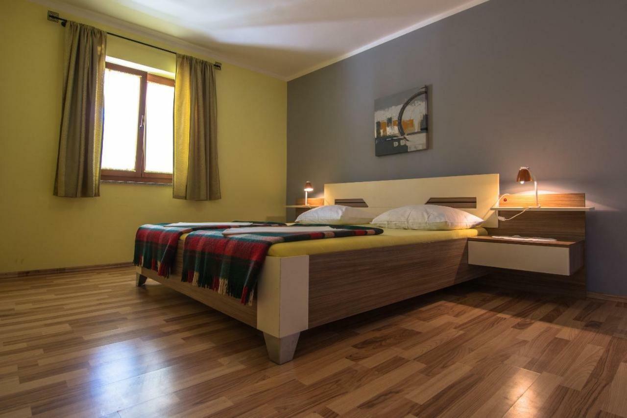 Apartments Villa Forida Mali Lošinj Exteriör bild